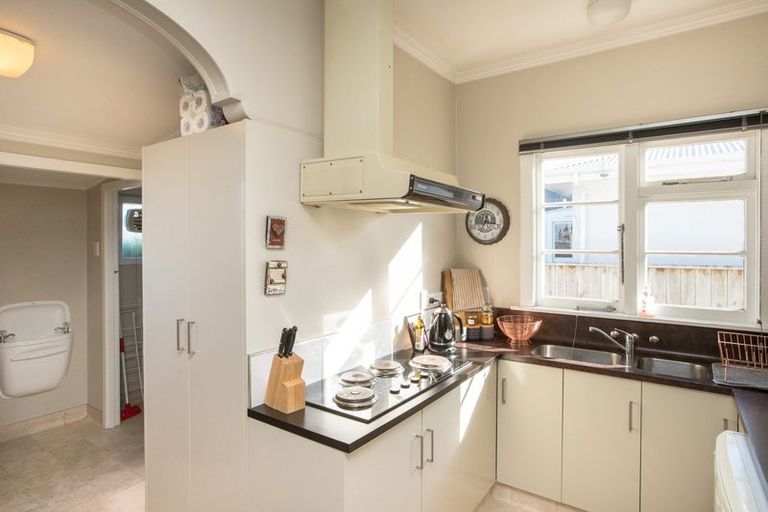 Photo of property in 52 Roy Street, Palmerston North, 4410