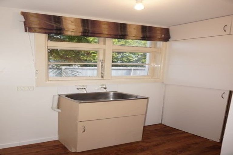 Photo of property in 1/44 Kathleen Crescent, Hornby, Christchurch, 8042