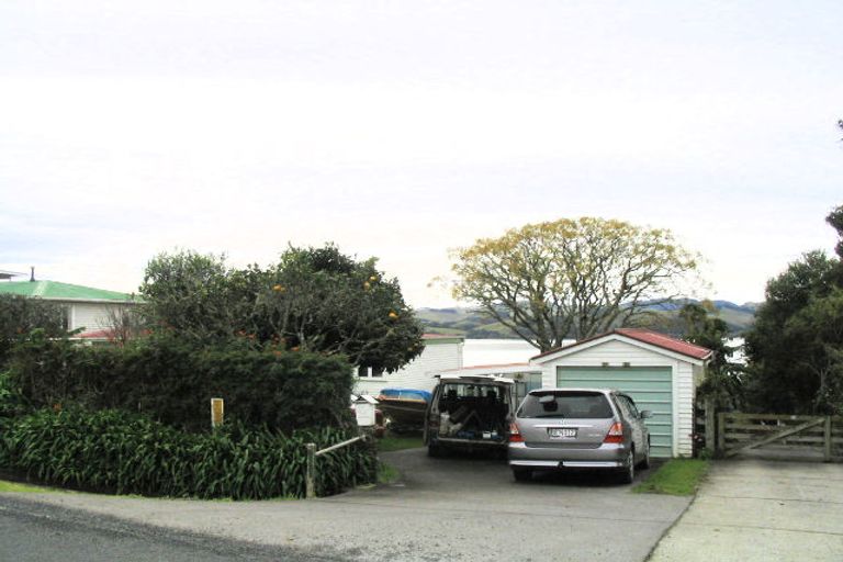 Photo of property in 19 Grey Street East, Mangonui, 0420
