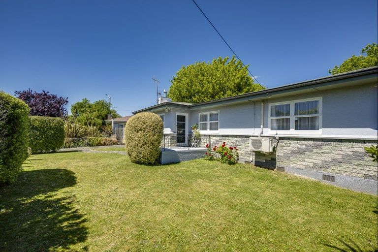 Photo of property in 37 Wycliffe Street, Onekawa, Napier, 4110