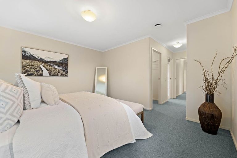 Photo of property in 26 Holford Place, Huntington, Hamilton, 3210