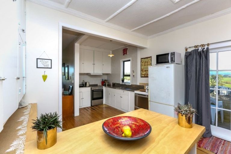 Photo of property in 692 Upland Road, Egmont Village, New Plymouth, 4372