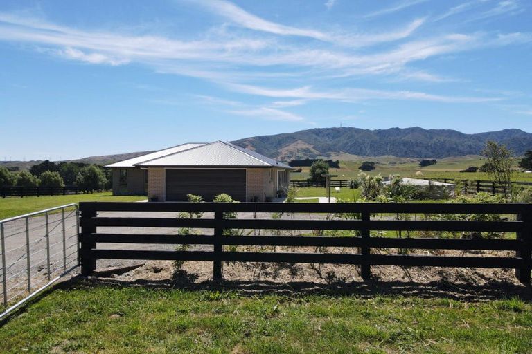Photo of property in 97 Mcconaghty Road, Papatawa, Woodville, 4998
