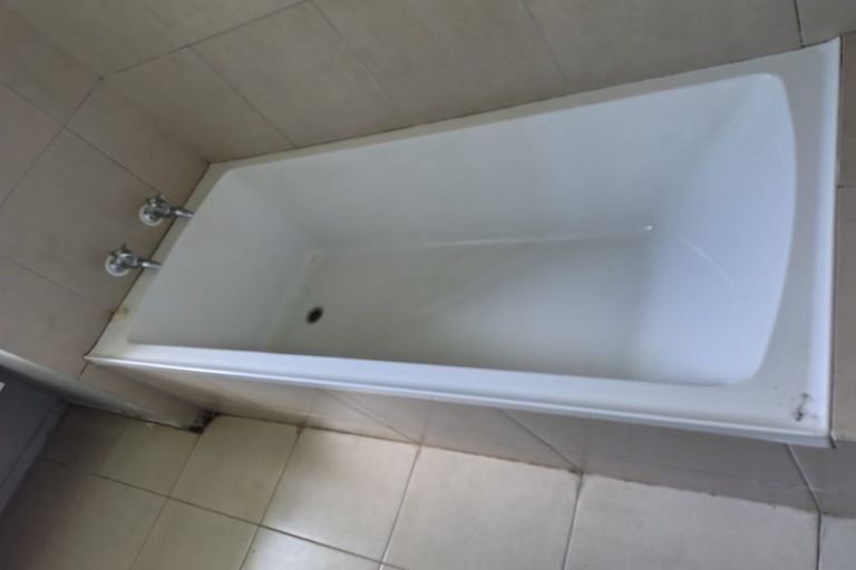 Photo of property in 2 Puweto Street, Selwyn Heights, Rotorua, 3015