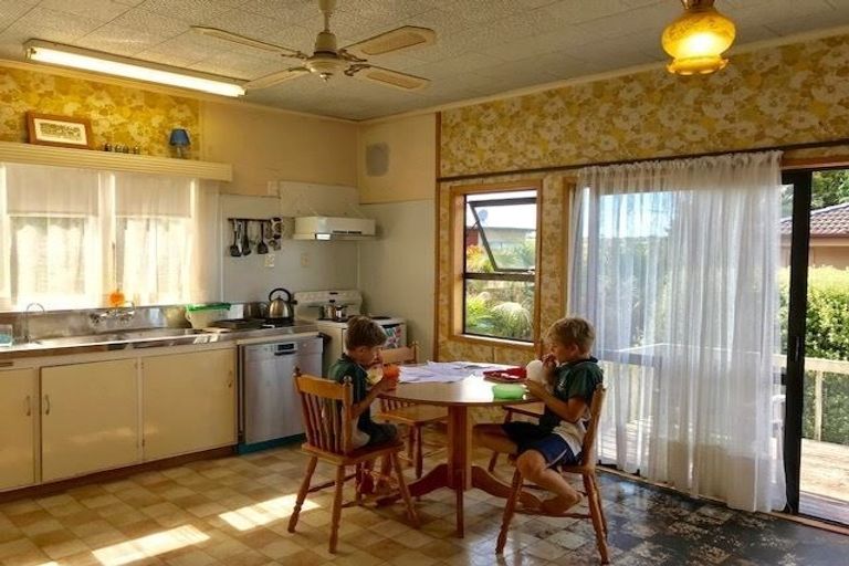 Photo of property in 39 Quebec Road, Milford, Auckland, 0620