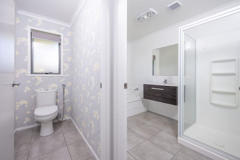 Photo of property in 5 Kennedy Lane, Hamilton East, Hamilton, 3216