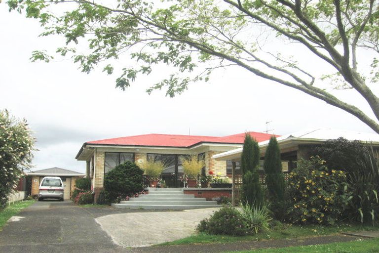 Photo of property in 10 Coronation Avenue, Pukekohe, 2120