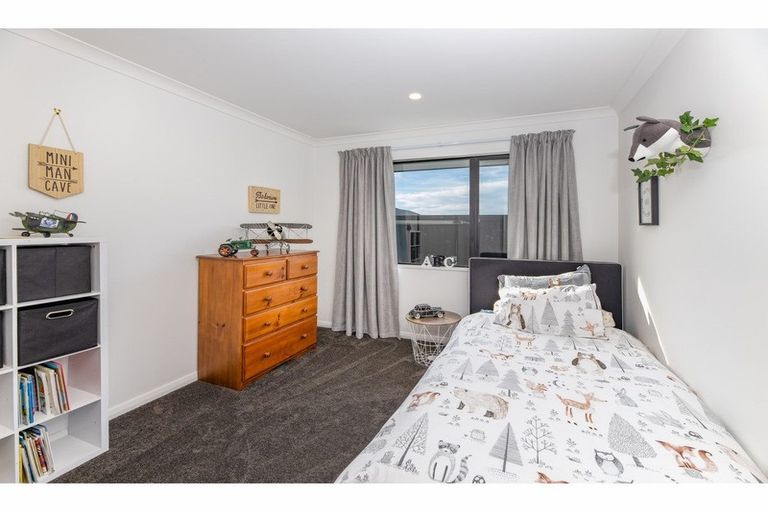 Photo of property in 10 Salisbury Avenue, Rangiora, 7400