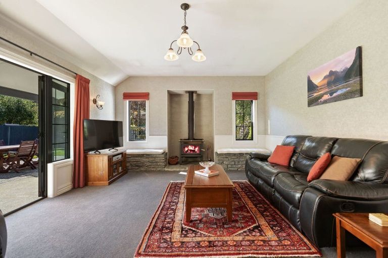 Photo of property in 101 Devon Street, Arrowtown, 9302