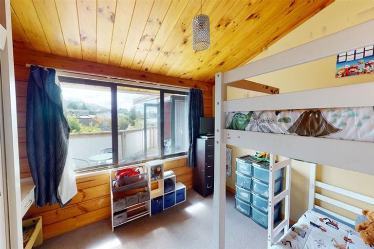 Photo of property in 27 Petrie Street, Pomare, Rotorua, 3015