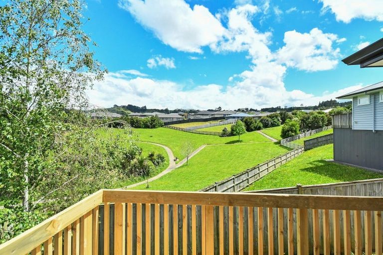 Photo of property in 42 Mark Ball Drive, Pokeno, 2402