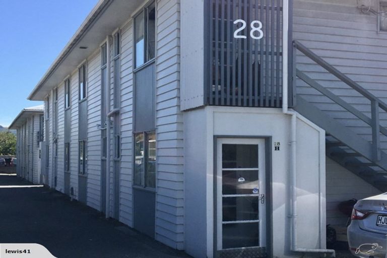 Photo of property in 28d Leighton Avenue, Waiwhetu, Lower Hutt, 5010