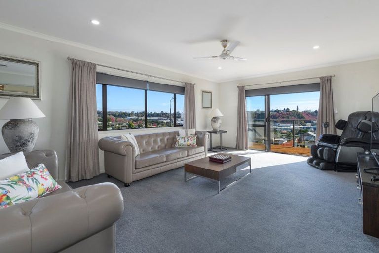 Photo of property in 79 Waterside Drive, Pyes Pa, Tauranga, 3112