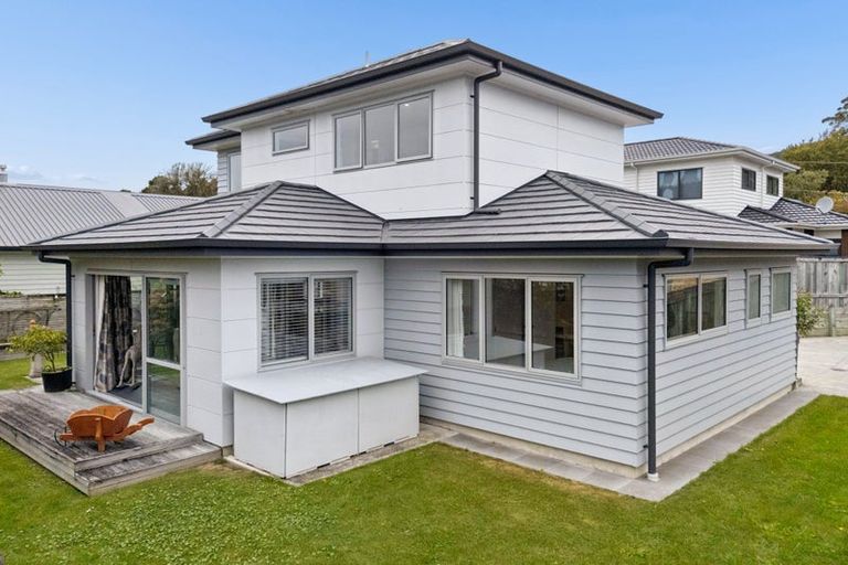 Photo of property in 7 Marlborough Street, Silverstream, Upper Hutt, 5019