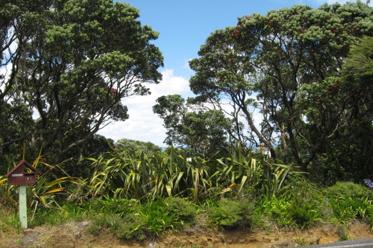 Photo of property in 95 Waitea Road, Muriwai, 0881