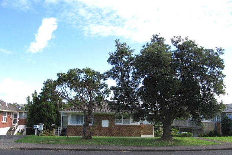 Photo of property in 1/29 Eban Avenue, Hillcrest, Auckland, 0627
