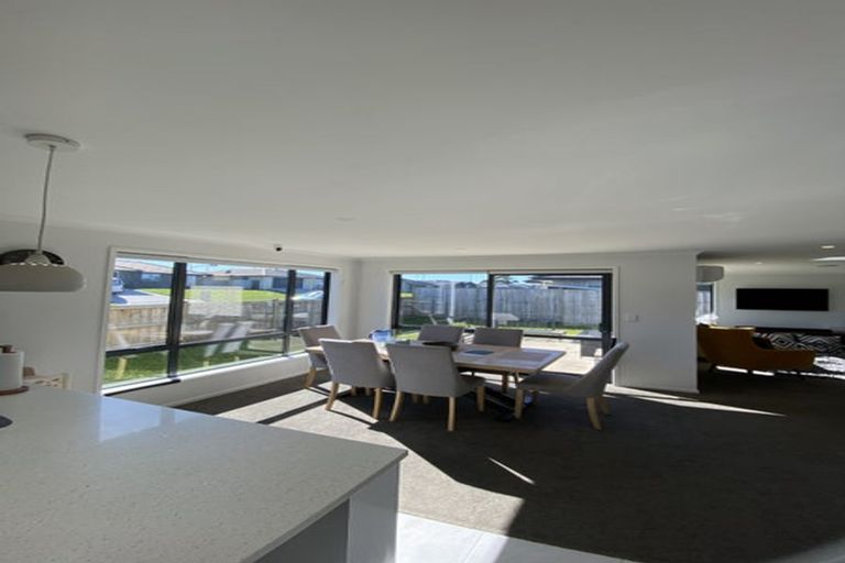 Photo of property in 8 Edward Pope Lane, Pokeno, 2402