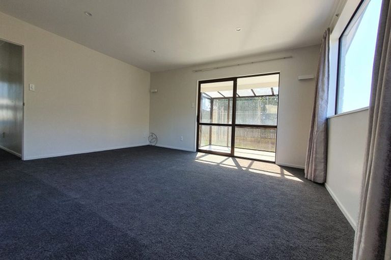 Photo of property in 1/260 Lincoln Road, Addington, Christchurch, 8024