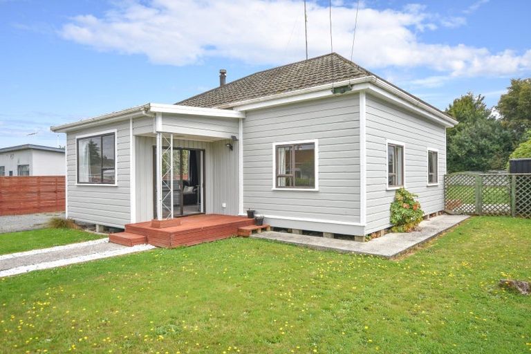 Photo of property in 30 Burns Street, Milton, 9220