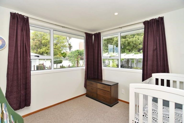 Photo of property in 8 Doggett Place, Rangiora, 7400