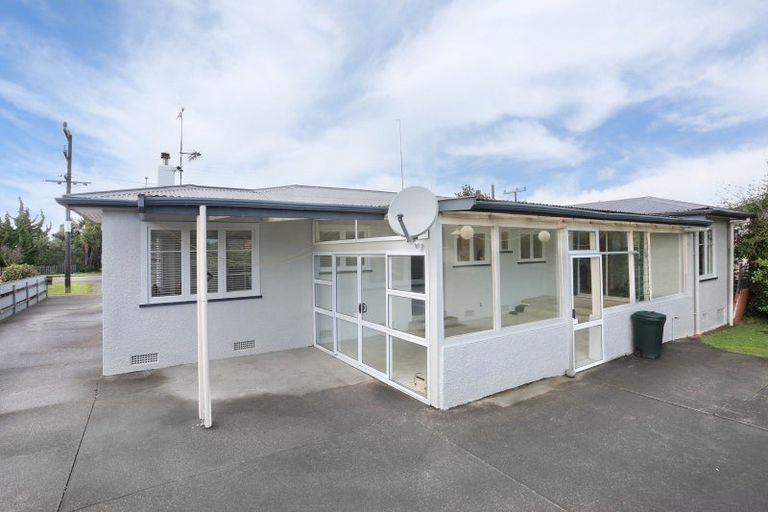 Photo of property in 100 East Street, Feilding, 4702