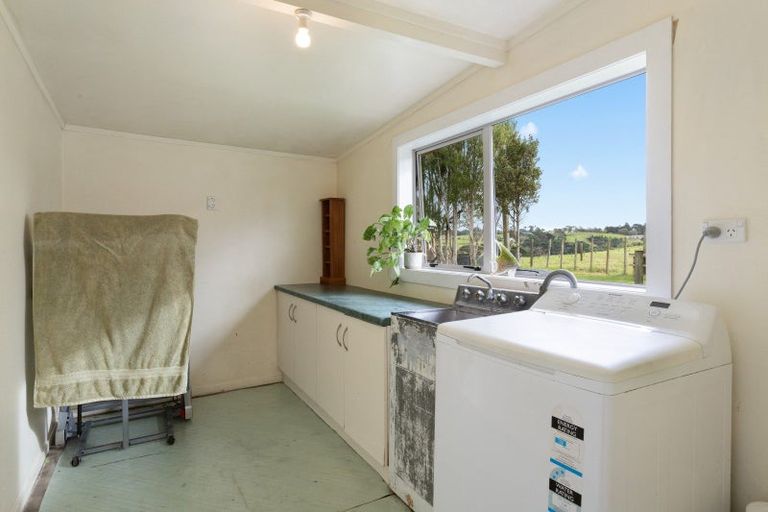 Photo of property in 3031 Awhitu Road, Awhitu, Waiuku, 2684