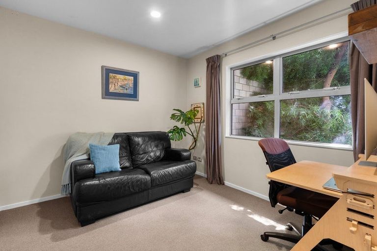 Photo of property in 13 Lilac Close, Cambridge, 3434