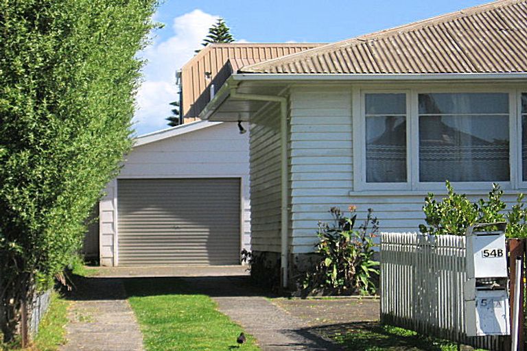 Photo of property in 54b Henderson Crescent, Parkvale, Tauranga, 3112