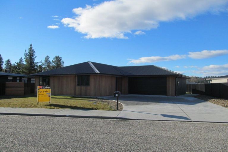 Photo of property in 22 Pines Road, Alexandra, 9320