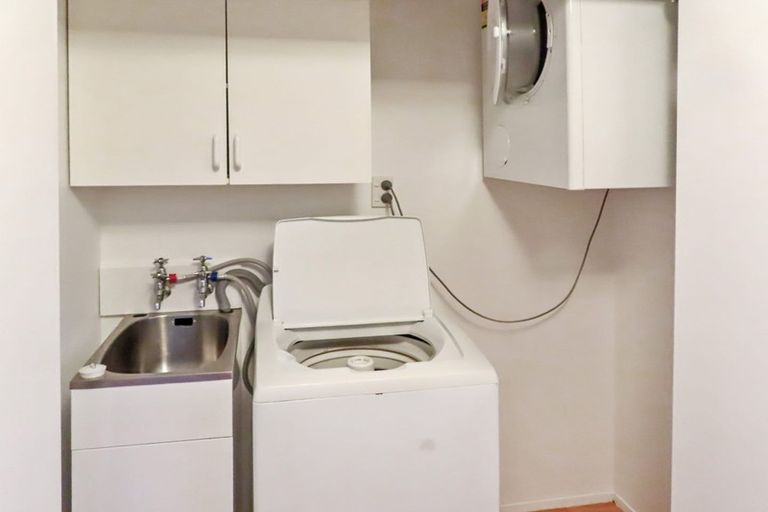 Photo of property in 2/30 Awamutu Grove, Waiwhetu, Lower Hutt, 5010