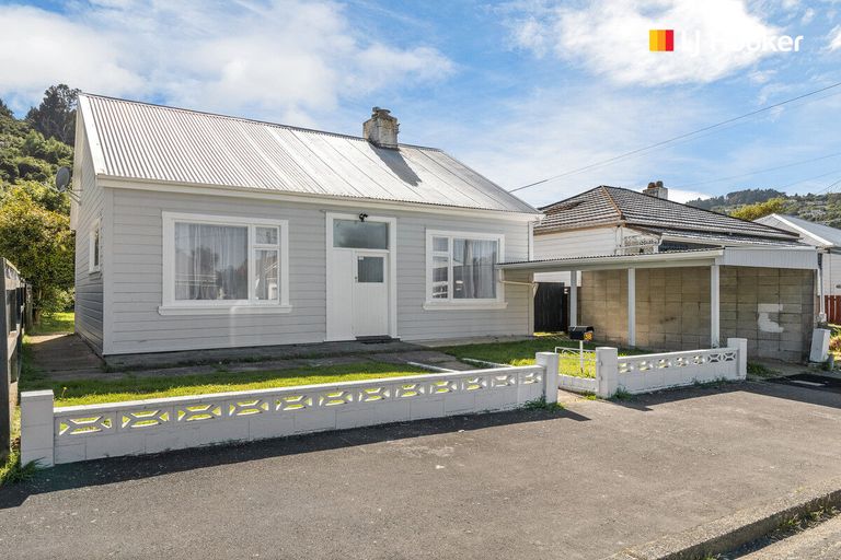 Photo of property in 38 Carr Street, North East Valley, Dunedin, 9010
