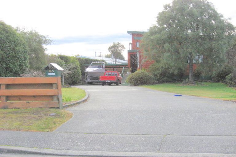 Photo of property in 20 Gunn Street, Te Anau, 9600