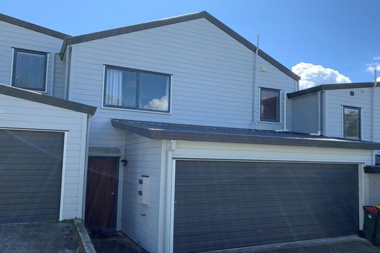 Photo of property in 3/3 Erewhon Place, Birkdale, Auckland, 0626