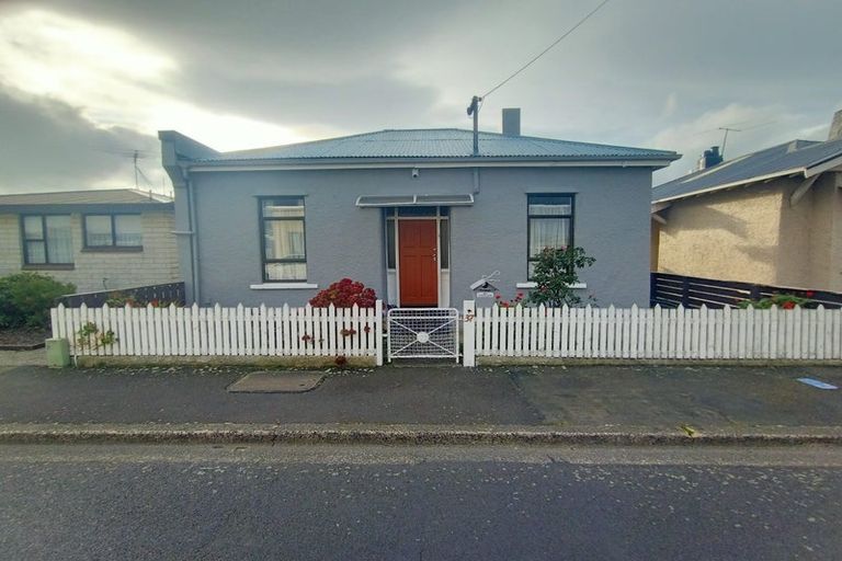 Photo of property in 37 Atkinson Street, South Dunedin, Dunedin, 9012