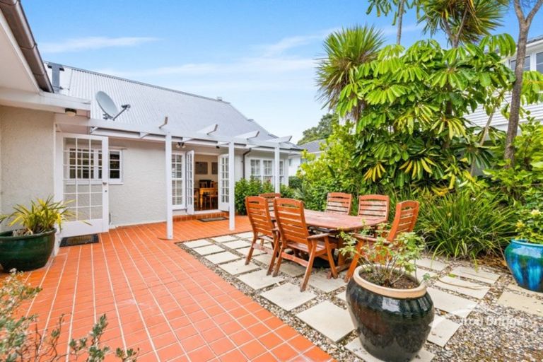 Photo of property in 232 Lake Road, Hauraki, Auckland, 0622