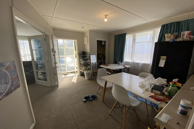 Photo of property in 39 Tukanae Street, Strathmore Park, Wellington, 6022