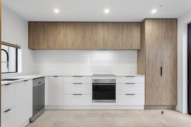 Photo of property in 8/5 Ward Street, Addington, Christchurch, 8024