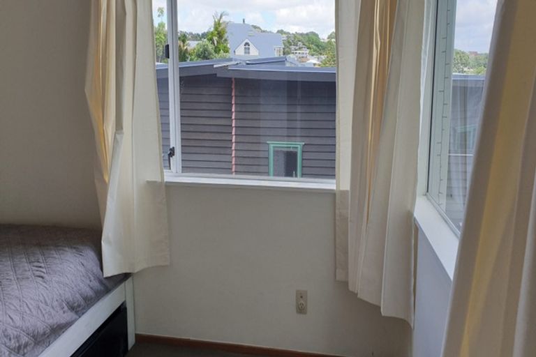 Photo of property in 55 Duncansby Road, Stanmore Bay, Whangaparaoa, 0932