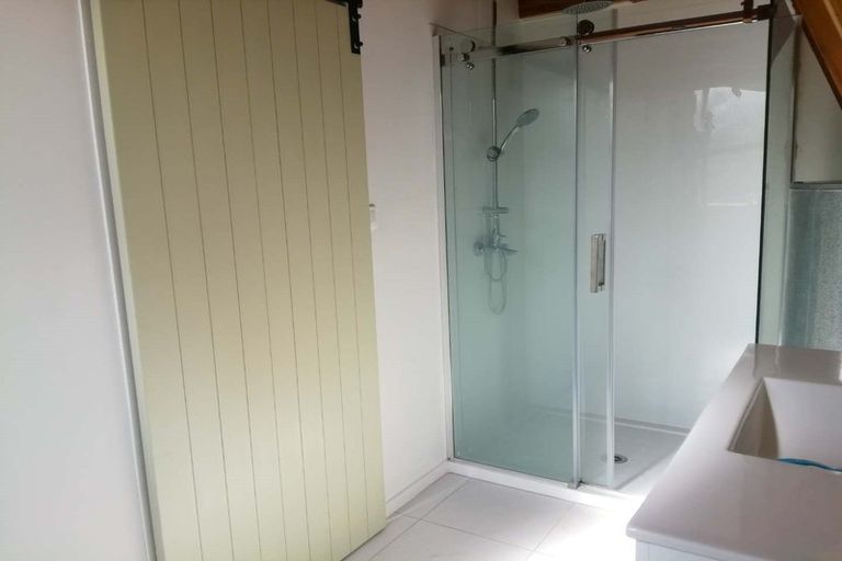 Photo of property in 45 Woodlands Crescent, Browns Bay, Auckland, 0630