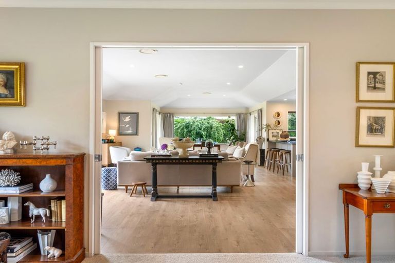 Photo of property in 20 Teviotview Place, Amberley, 7410