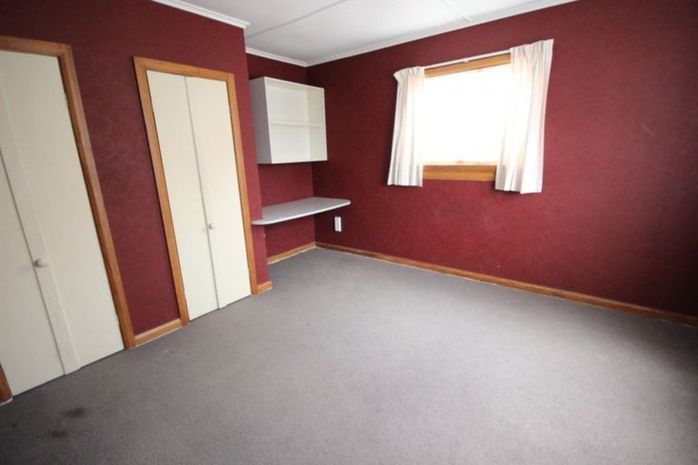 Photo of property in 214 Park Road, Hokowhitu, Palmerston North, 4410