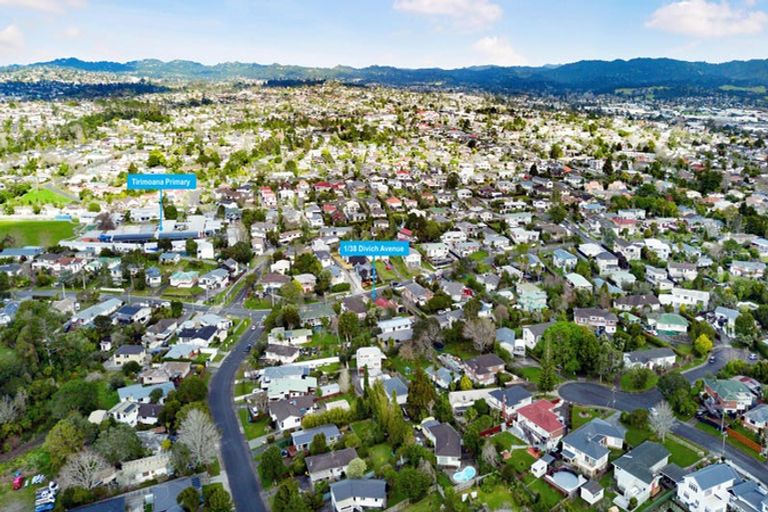 Photo of property in 1/38 Divich Avenue, Te Atatu South, Auckland, 0610