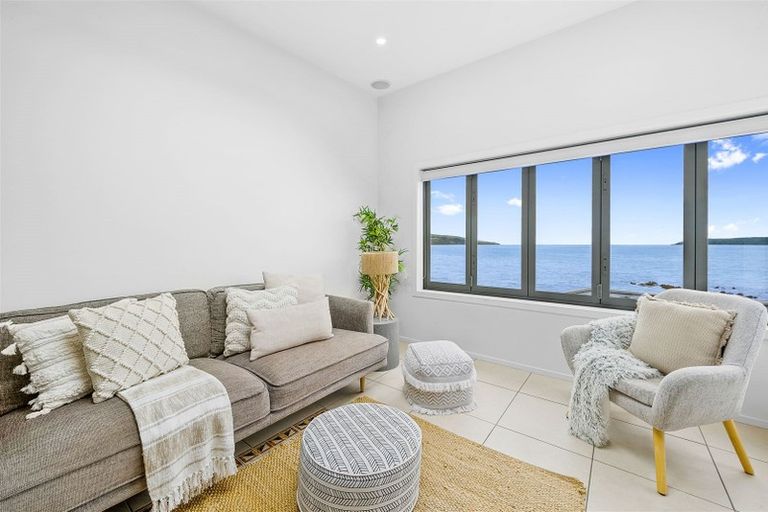 Photo of property in 73 Moana Road, Plimmerton, Porirua, 5026