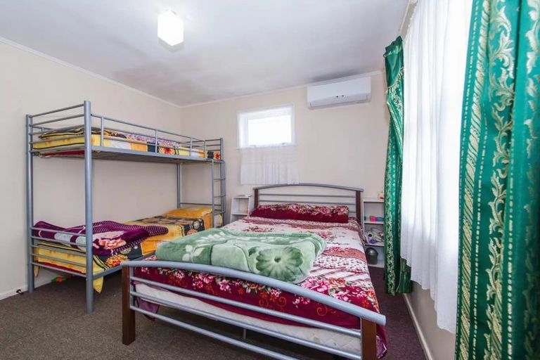 Photo of property in 57 Thompson Terrace, Manurewa, Auckland, 2102