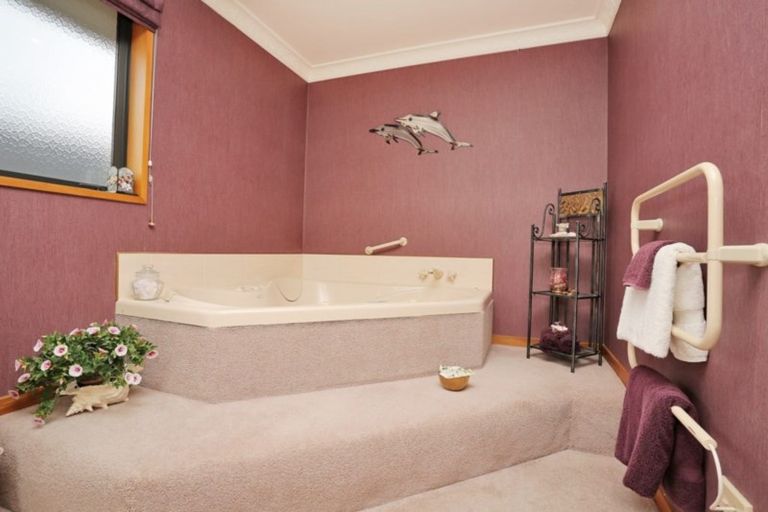 Photo of property in 84 King Street, Windsor, Invercargill, 9810