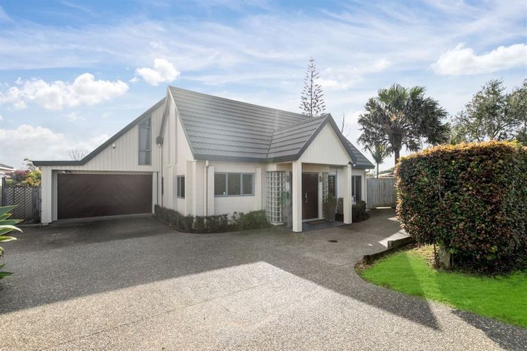 Photo of property in 1 Yacht Place, Bucklands Beach, Auckland, 2012