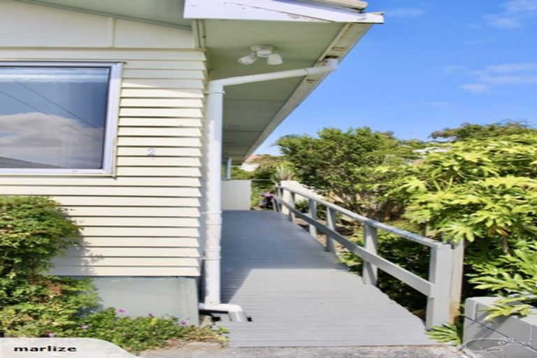 Photo of property in 2/561 Beach Road, Murrays Bay, Auckland, 0630