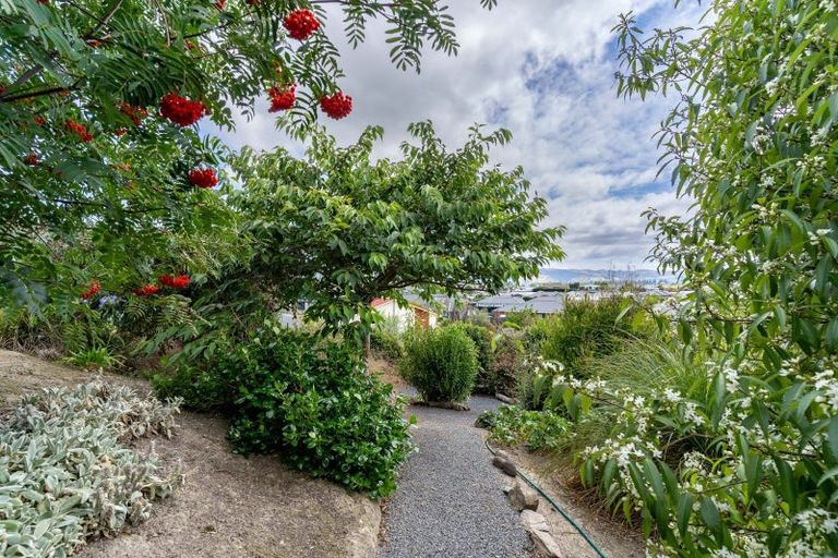 Photo of property in 35 Heathfield Drive, Mosgiel, 9024