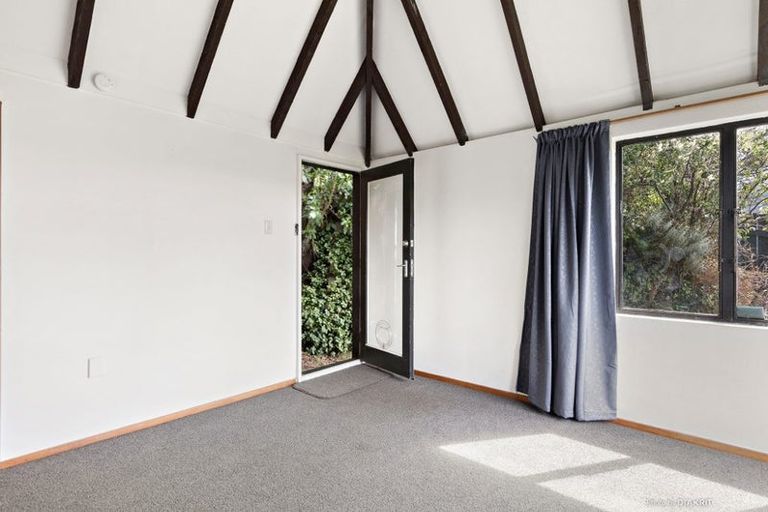 Photo of property in 29 Voltaire Street, Karori, Wellington, 6012