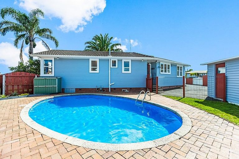 Photo of property in 101 Cargill Street, Papakura, 2110